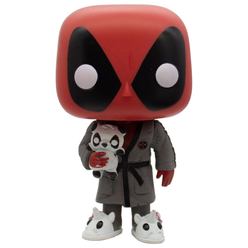 Deadpool در لباس خواب طوسی با عروسک پاندا و دمپایی یونیکورن – یک فیگور کلکسیونی متفاوت برای طرفداران خاص مارول